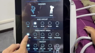 La machine de sculpture du corps de construction musculaire