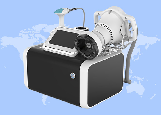 360 degrés de rotation de la graisse de congélation RF vide 40K Cavitation Velashaping Slimming Machine
