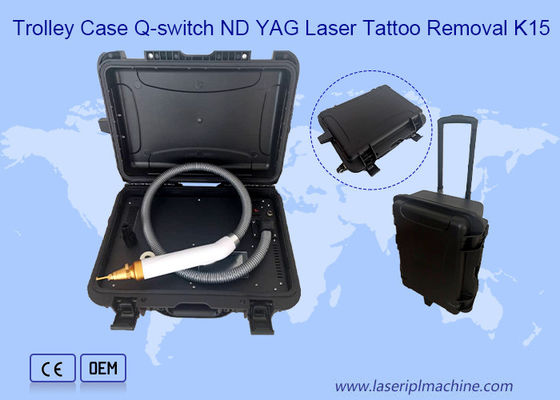Casse à chariot 1064nm 532nm 1320nm Q Switch Nd Yag Laser Machine de détachement de tatouage