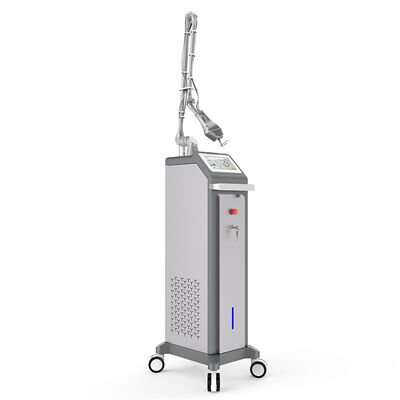 Bon prix 10600nm Fractionnelle Ultrapulsé Co2 Laser machine de refaçage de la peau en ligne