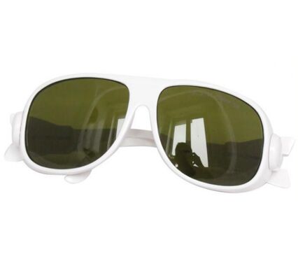 Bon prix verres de sécurité des lasers de Yag de pièces de rechange de chargement initial de certificat de GV 190nm en ligne