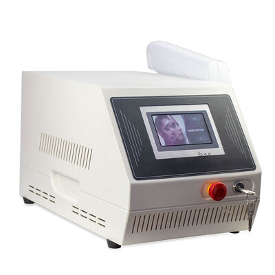 Bon prix Machine portative de peau de laser de carbone de retrait de tatouage de laser de ND Yag de ventes chaudes en ligne